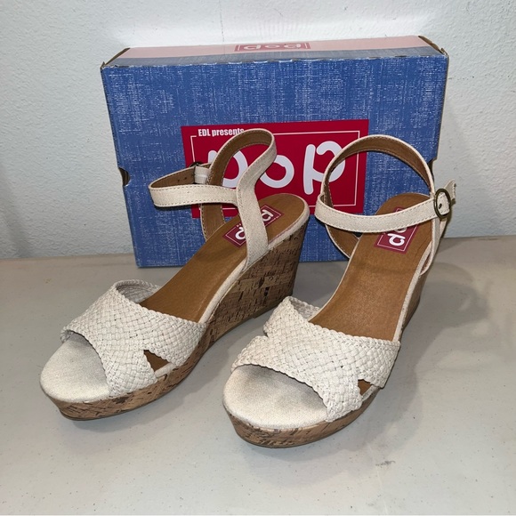 Pop Womens Perky natural Wedge Sandals size 11 platforms Strappy with OG box - Picture 2 of 12